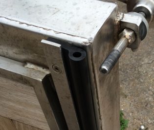 湿浇安全堆焊